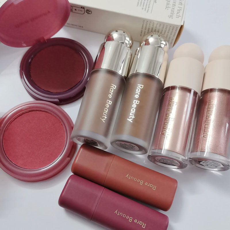 Rare Beauty Makeup Kit - Gorący hit Rare Beauty Makeup Soft