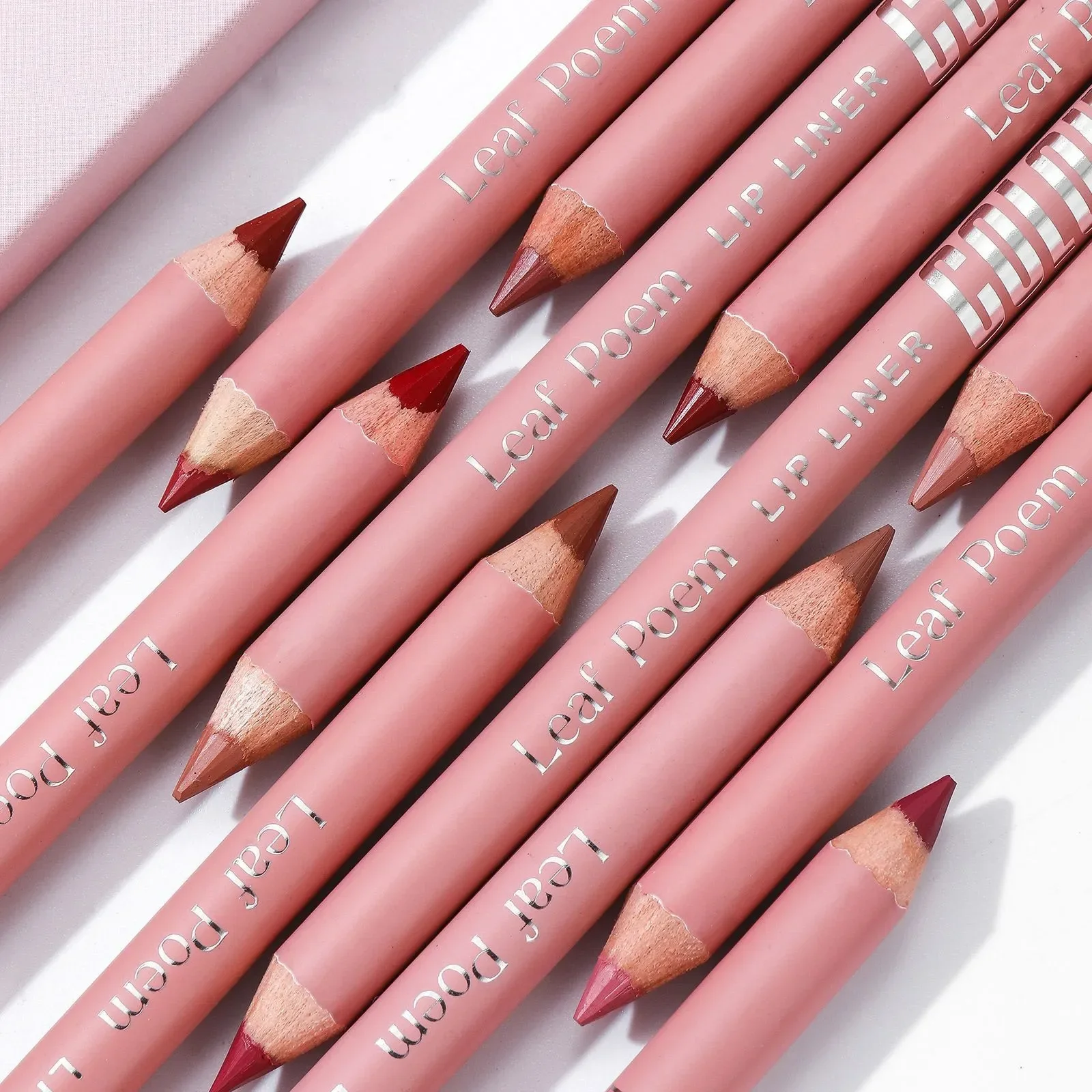 Nude Brown Lip Liner Pencil Li – Beauty Kiss Makeup recenzja i cena