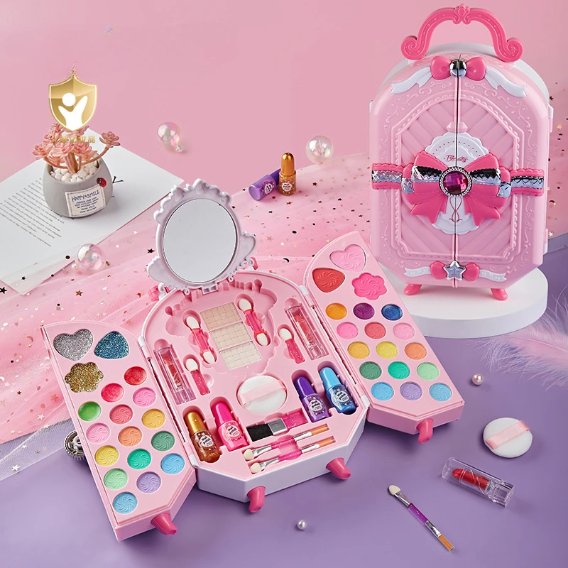 Bezpieczna zabawka kosmetyczna – Beauty Makeup Gift Sets recenzja i cena